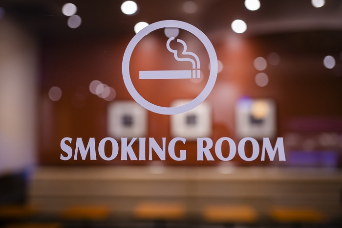 smoking room